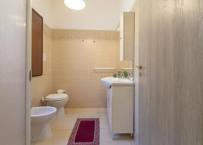 Casa vacanze La Casa Del Guardiano Della Torre 2 *